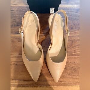 27 Edit Naturalizer Beige Pointed Slingback Pumps